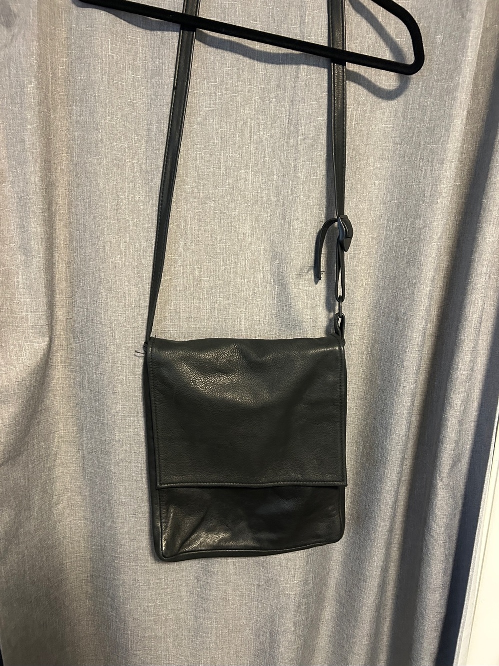Classic Black Leather Crossbody Bag - women’s